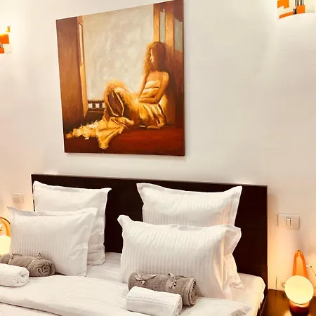 Apartament 3 Unirii Square Alba Iulia 75 *