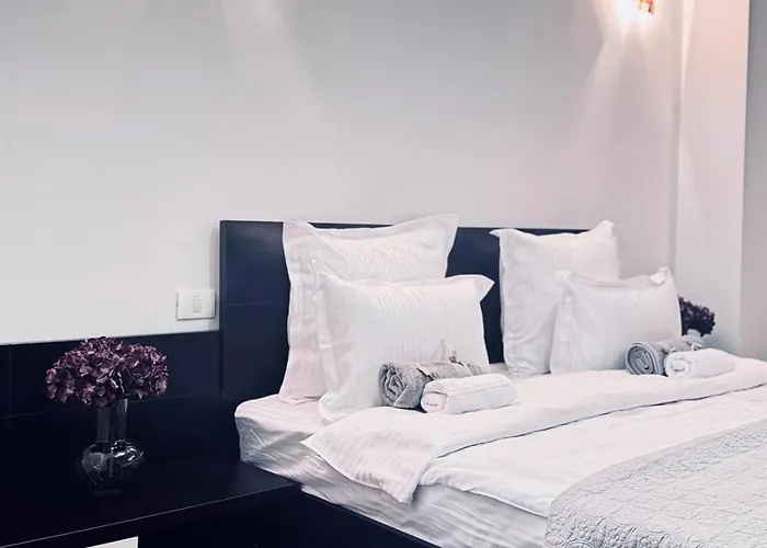 3 Unirii Square Alba Iulia 75 Апартаменты Бухарест