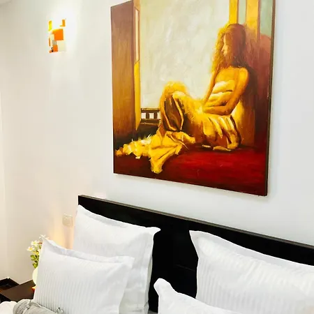 Apartament 3 Unirii Square Alba Iulia 75 *